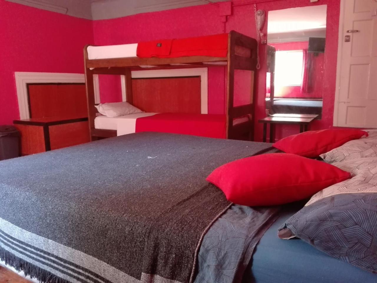 Charcas Hostel Buenos Aires Exteriör bild