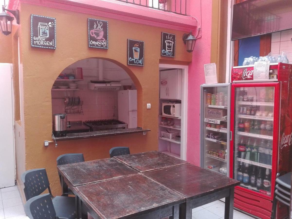 Charcas Hostel Buenos Aires Exteriör bild
